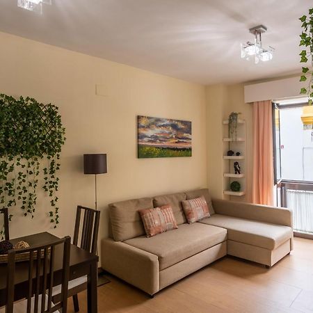 Sol Sevilla Urban Apartment Dış mekan fotoğraf