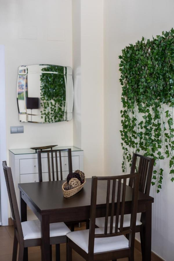 Sol Sevilla Urban Apartment Dış mekan fotoğraf